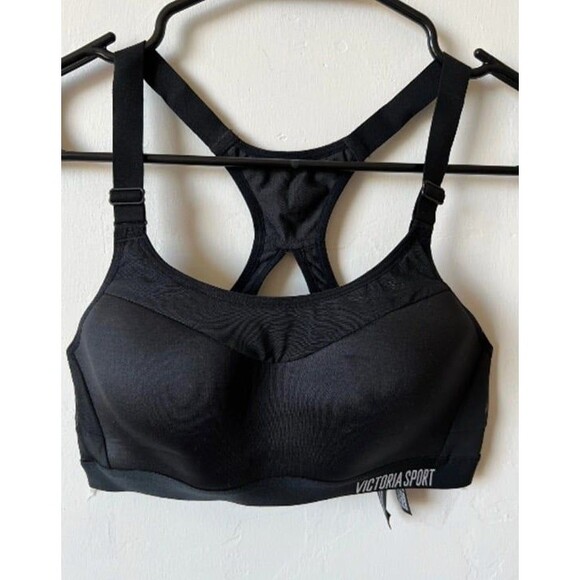 Victoria's Secret Incredible Lightweight Max Sport Bra - Picture 3 of 9